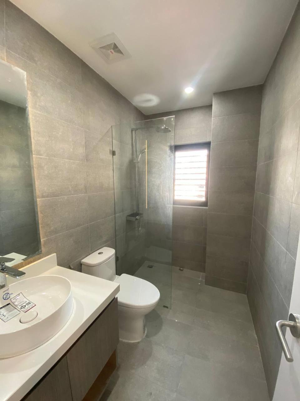 Bk Residence Phnom Penh Exteriör bild